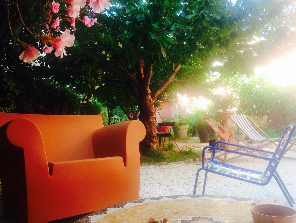 Hotel Vieux Port Panier Jardin Marsella Exterior foto